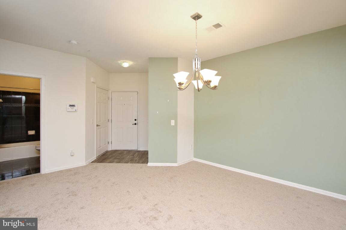 STONEY RUN VILLAGE - Residential Lease