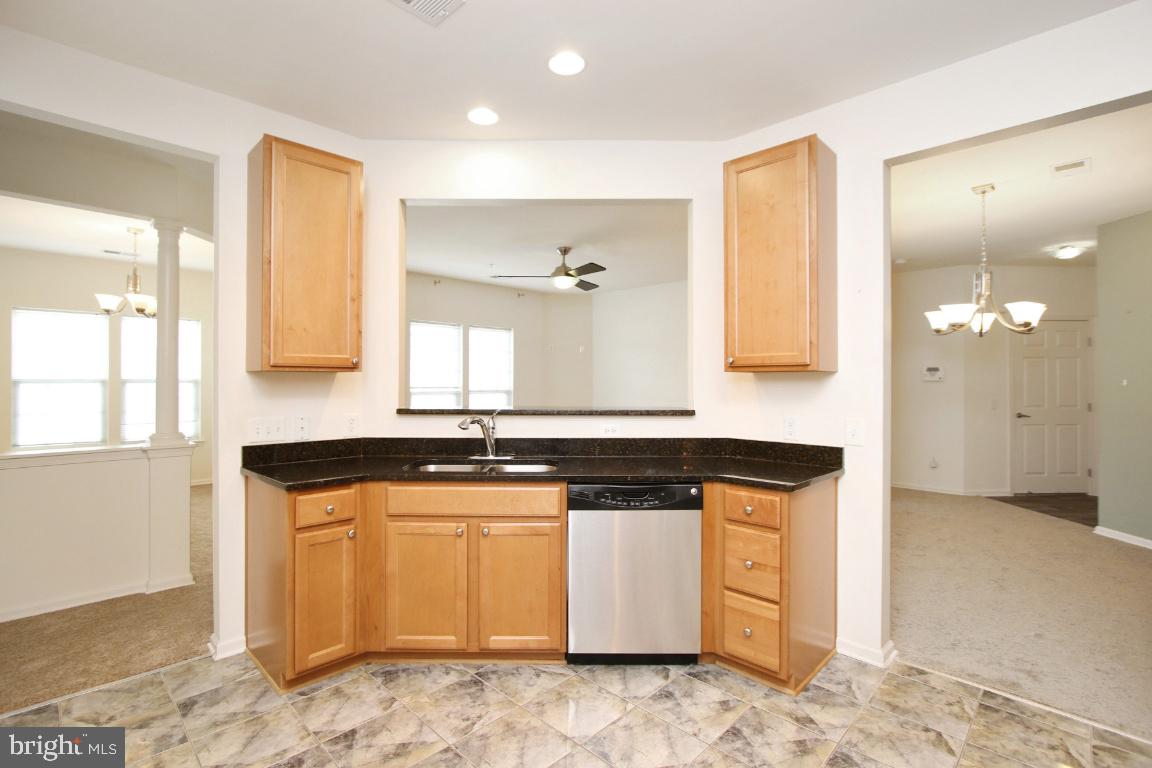 STONEY RUN VILLAGE - Residential Lease