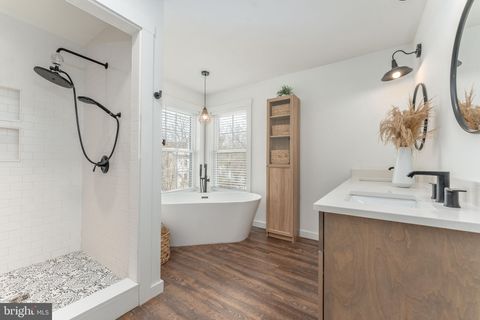 Tiny photo for 38 E 5th Avenue, COLLEGEVILLE, PA 19426 (MLS # PAMC2166290)