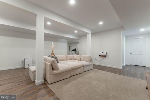 Tiny photo for 38 E 5th Avenue, COLLEGEVILLE, PA 19426 (MLS # PAMC2166290)