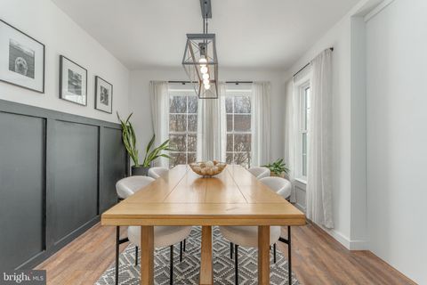 Tiny photo for 38 E 5th Avenue, COLLEGEVILLE, PA 19426 (MLS # PAMC2166290)