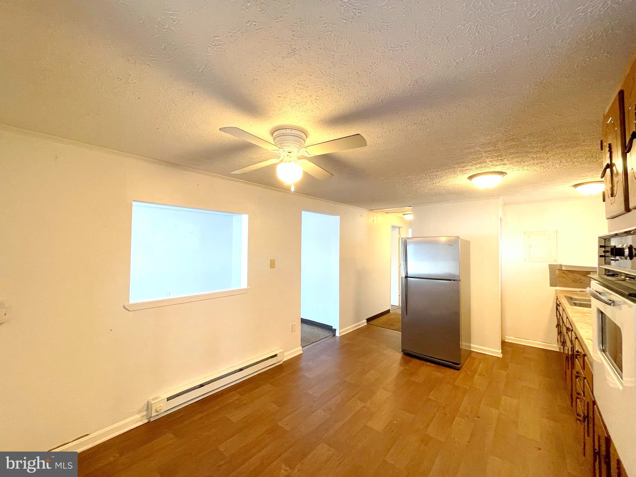 SOUTH HAMPTON - Residential Lease