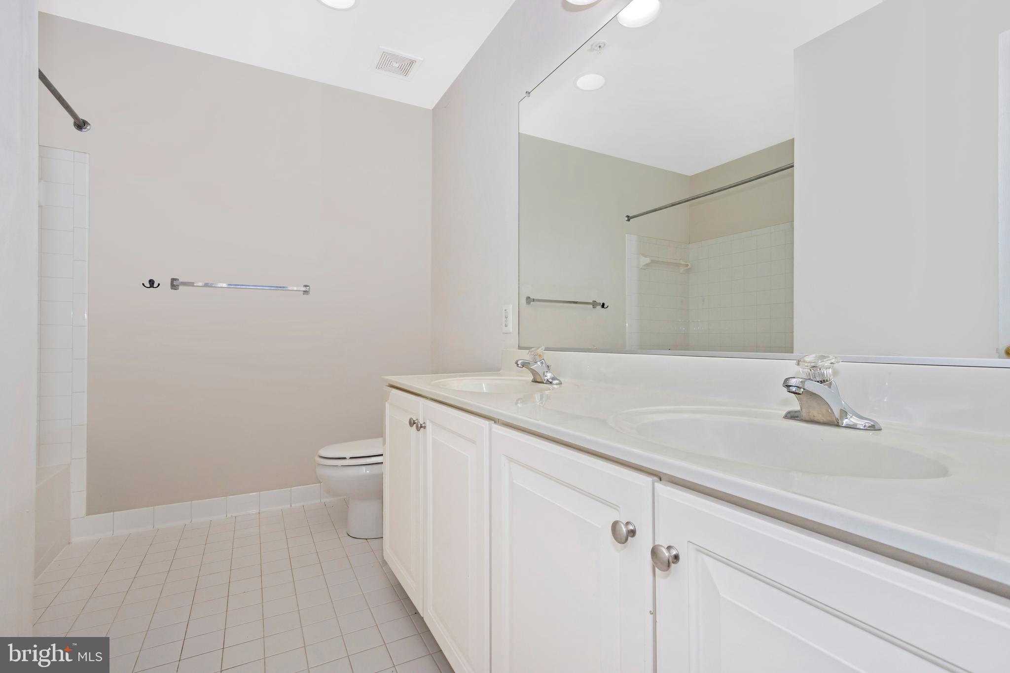 EMERSON - Residential