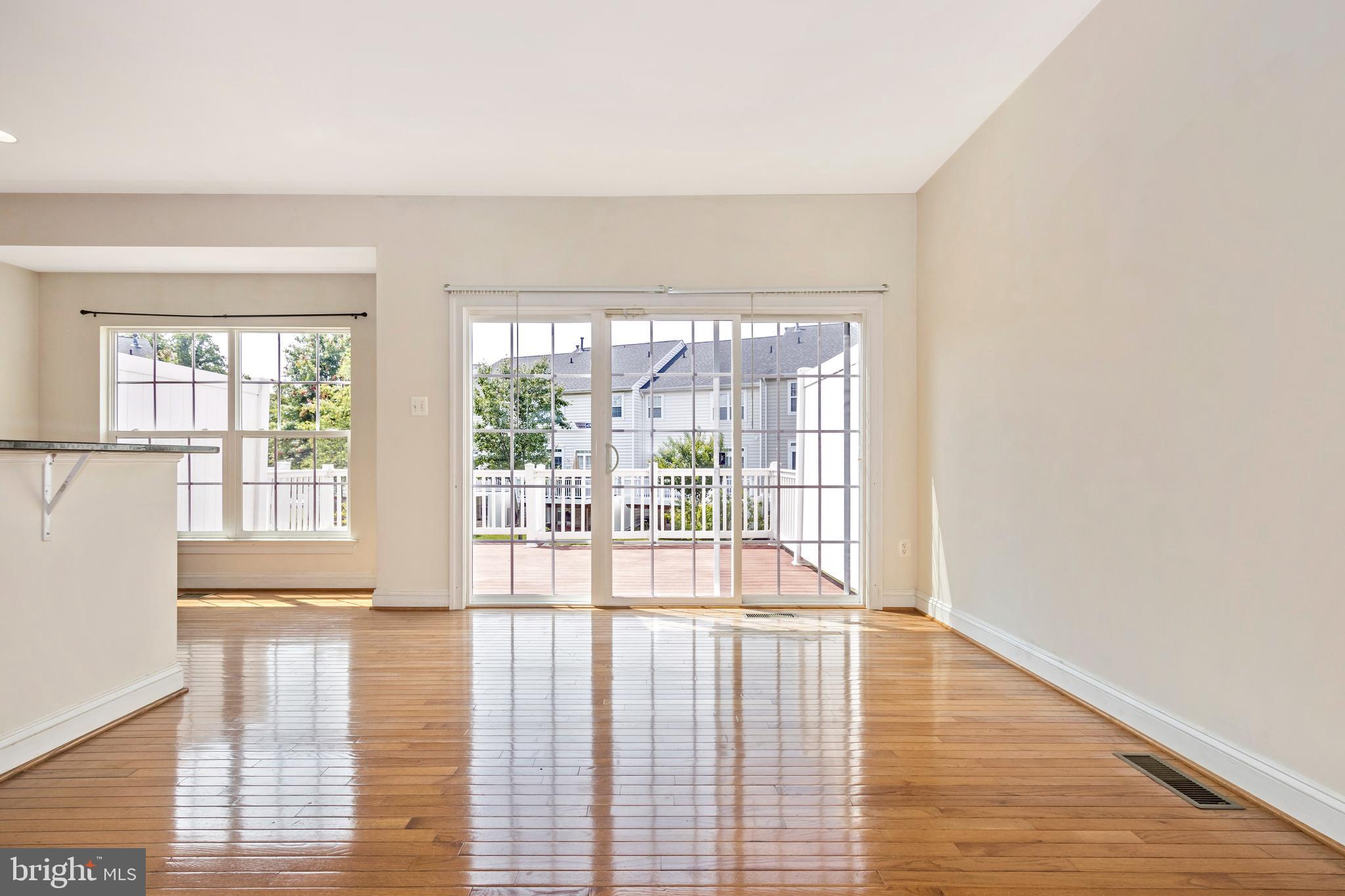 EMERSON - Residential