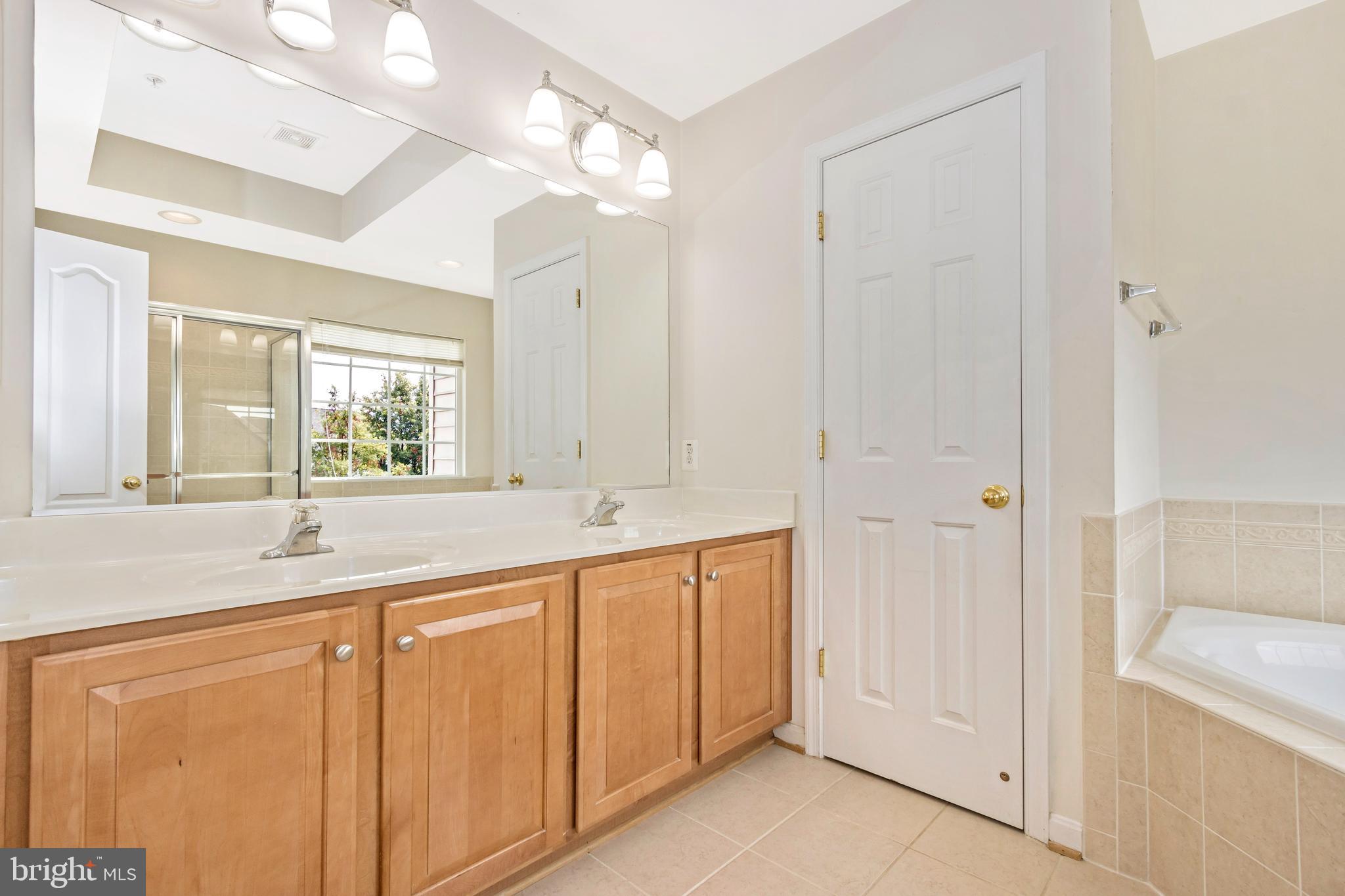 EMERSON - Residential