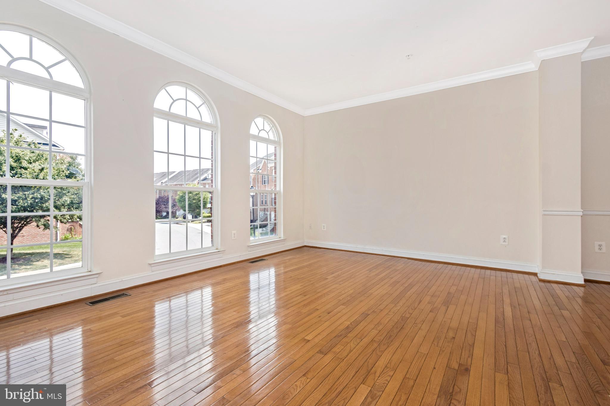 EMERSON - Residential