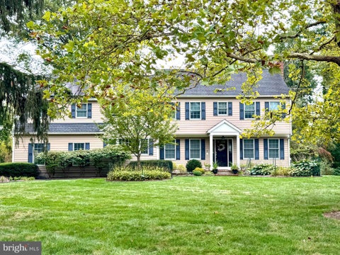 Homes For Sale - 6 Forrest Blend Drive<br/> Mercer County, TITUSVILLE, NJ 08560