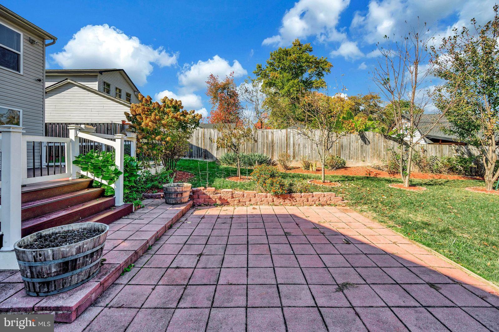 YORKSHIRE ACRES - Residential