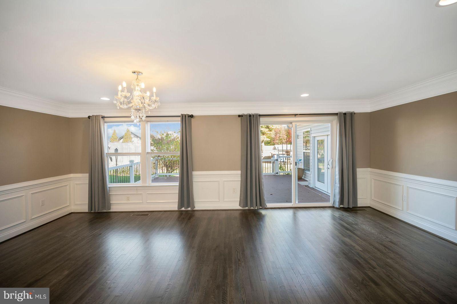 YORKSHIRE ACRES - Residential