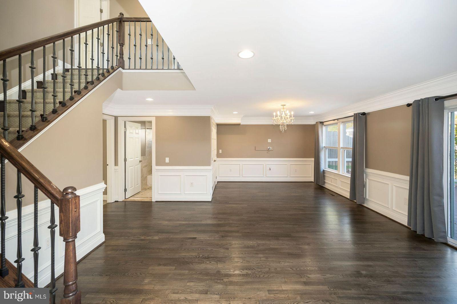 YORKSHIRE ACRES - Residential