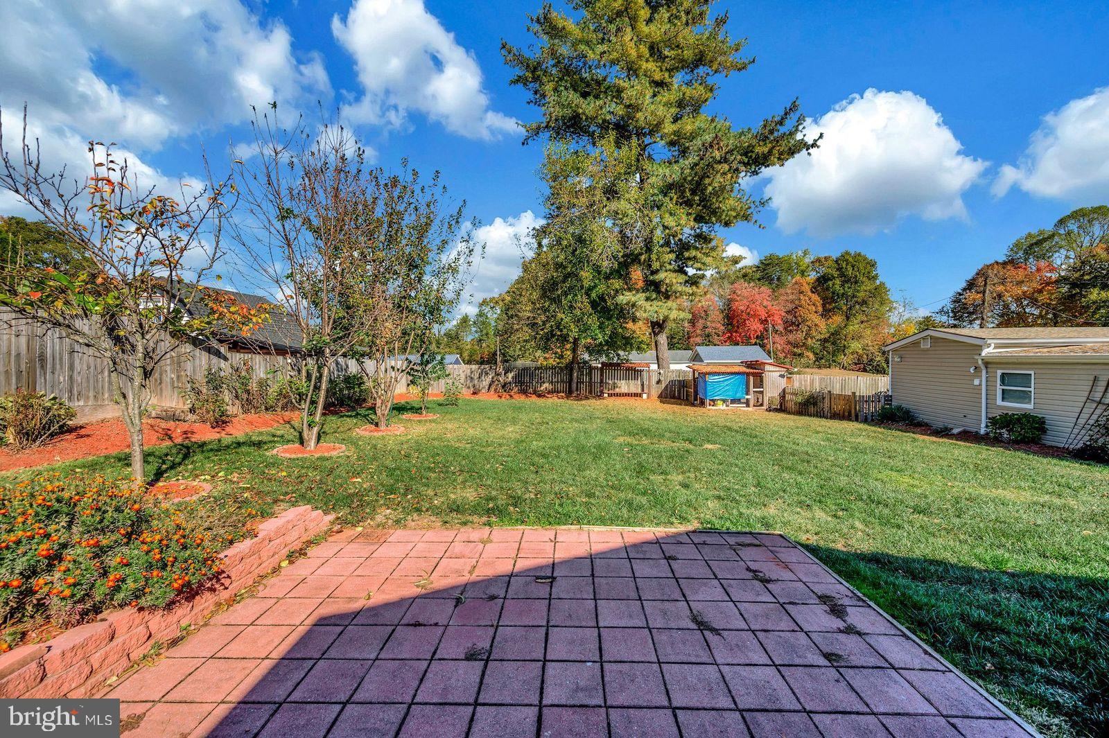 YORKSHIRE ACRES - Residential