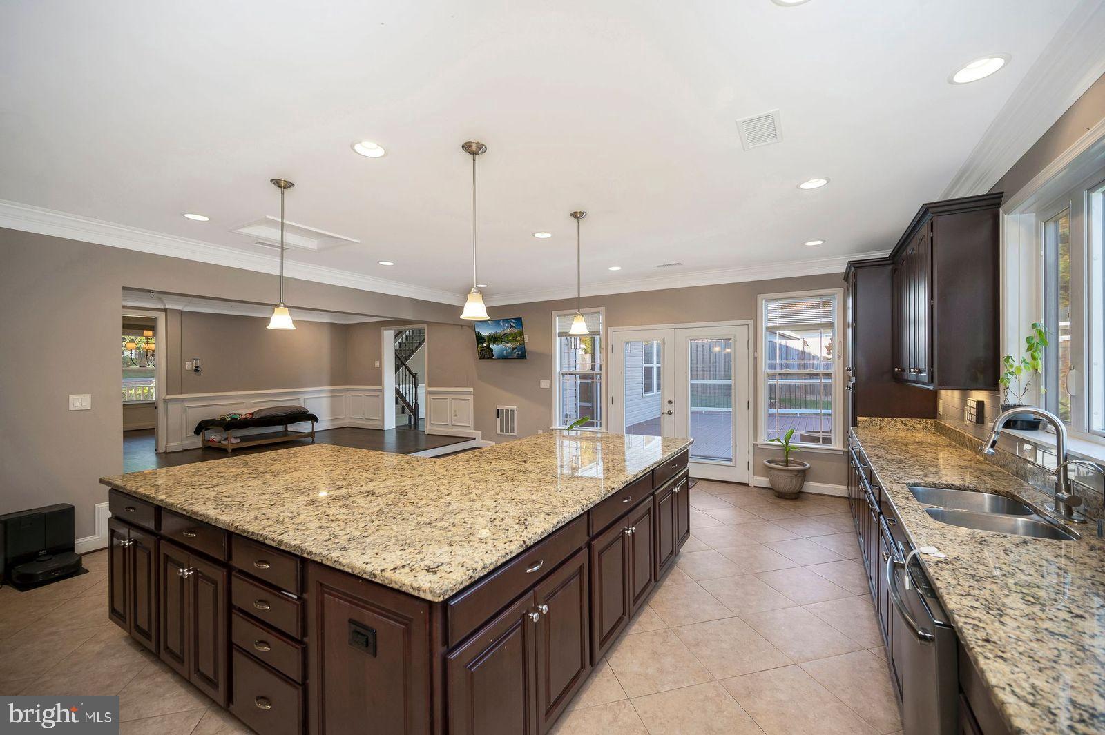 YORKSHIRE ACRES - Residential