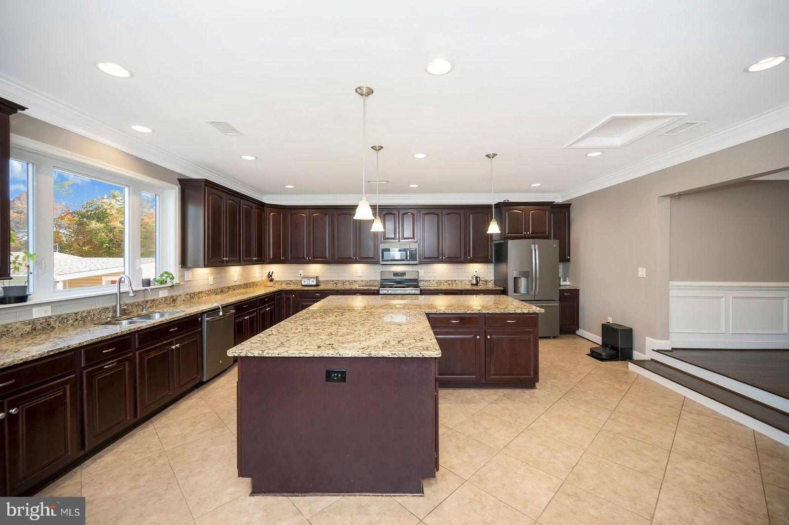 YORKSHIRE ACRES - Residential