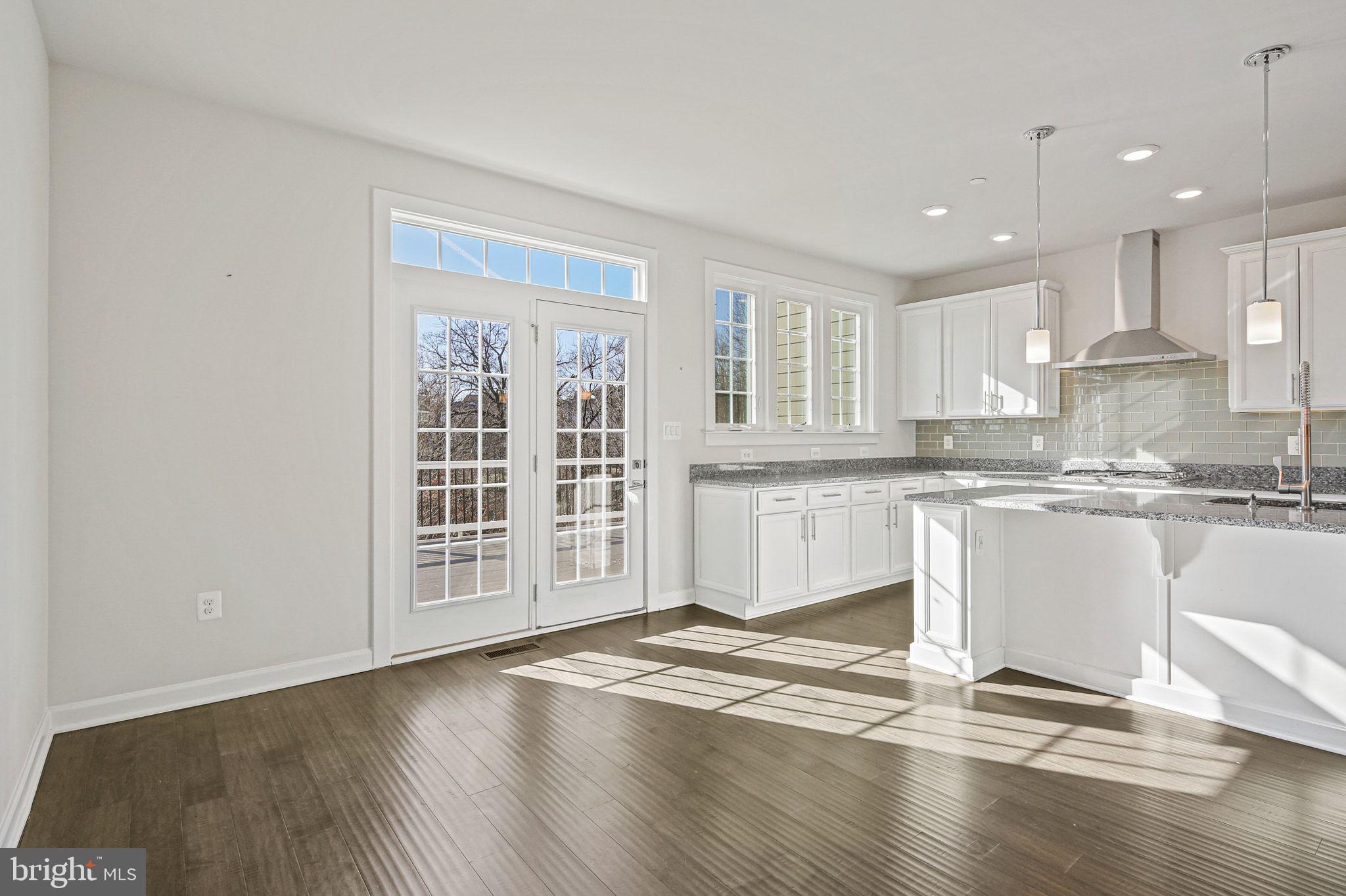 6015 HIDDEN MEADOW 3