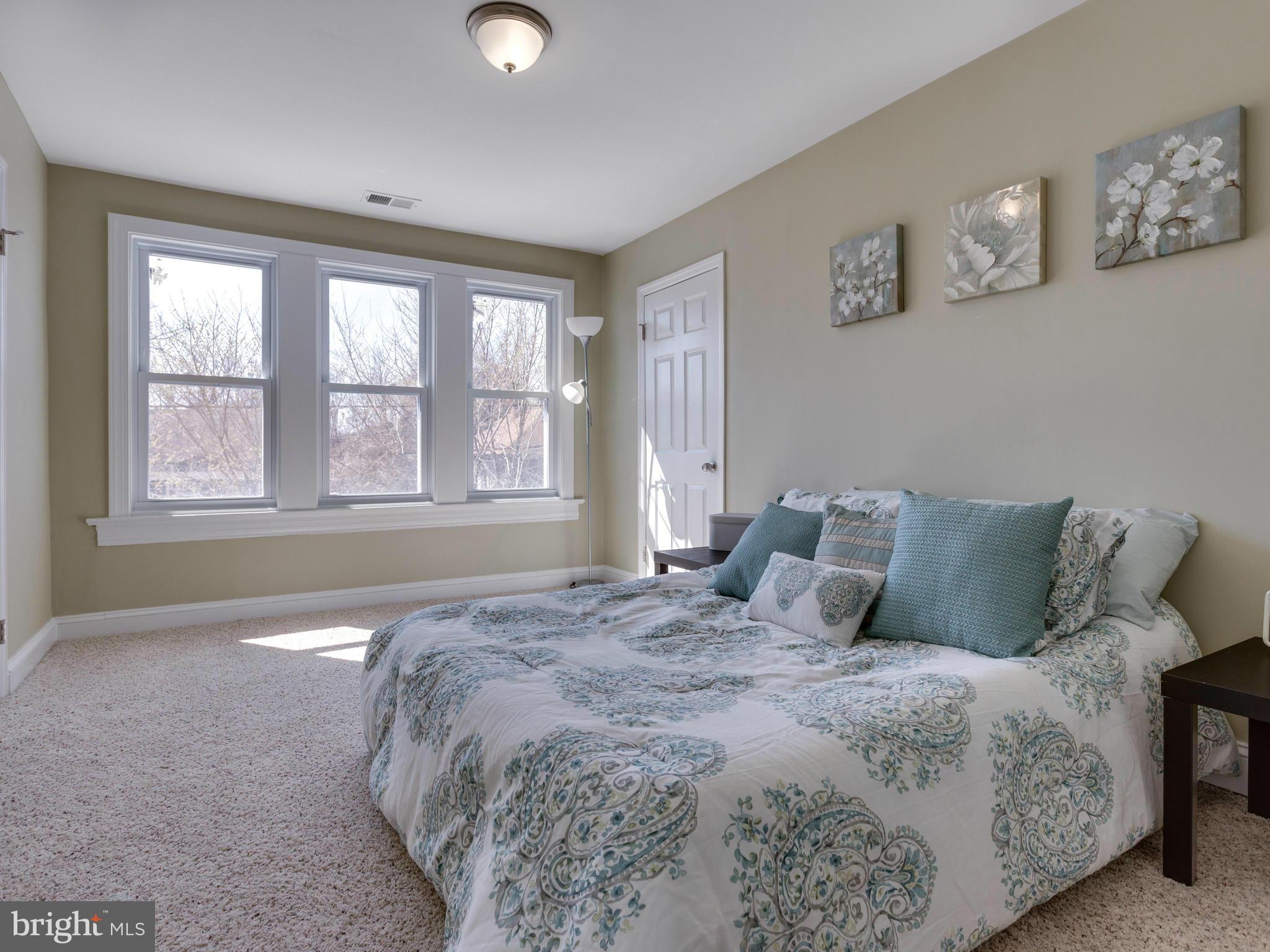 COTTAGE CITY - Residential