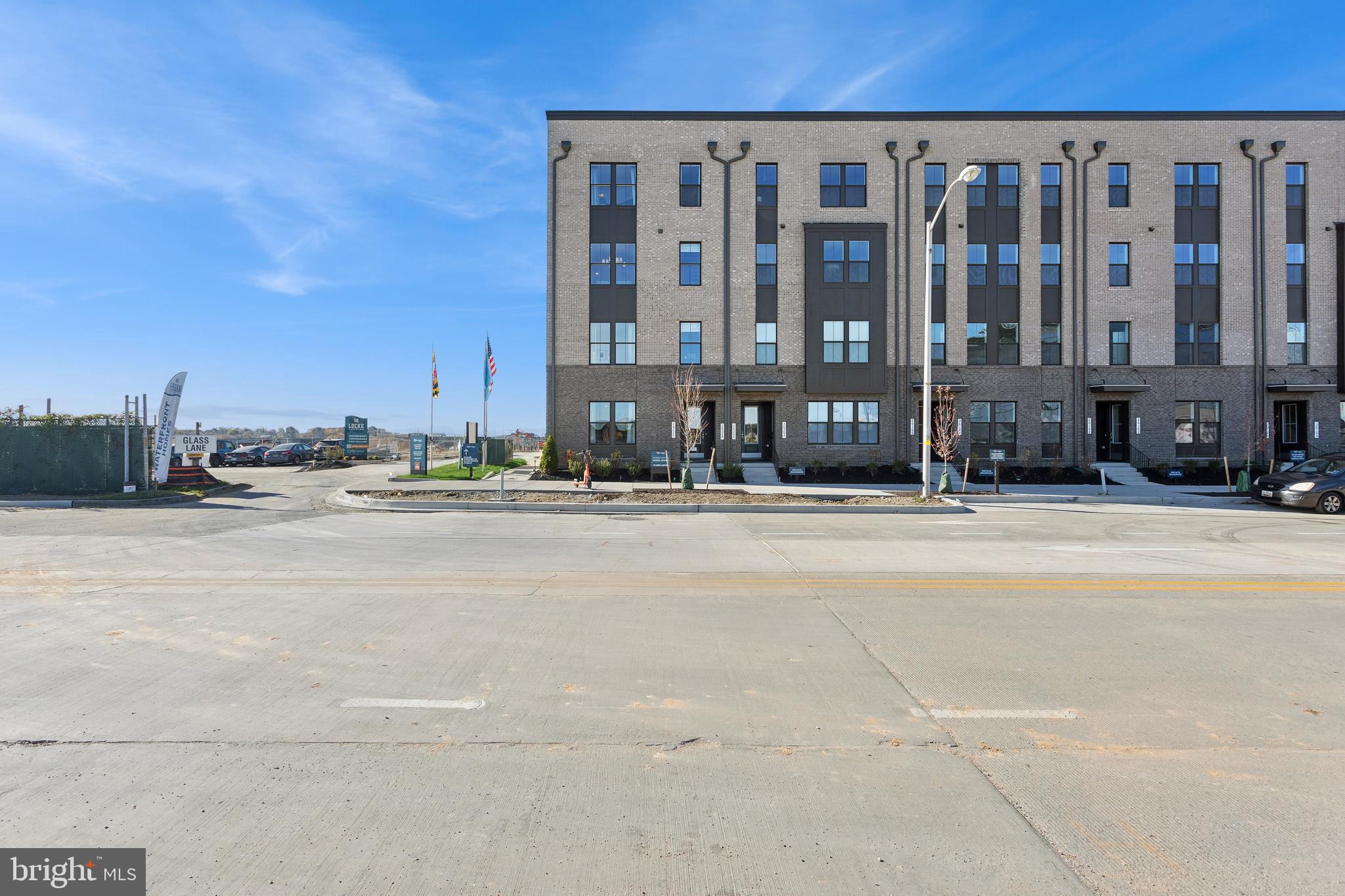 LOCKE LANDING - Residential