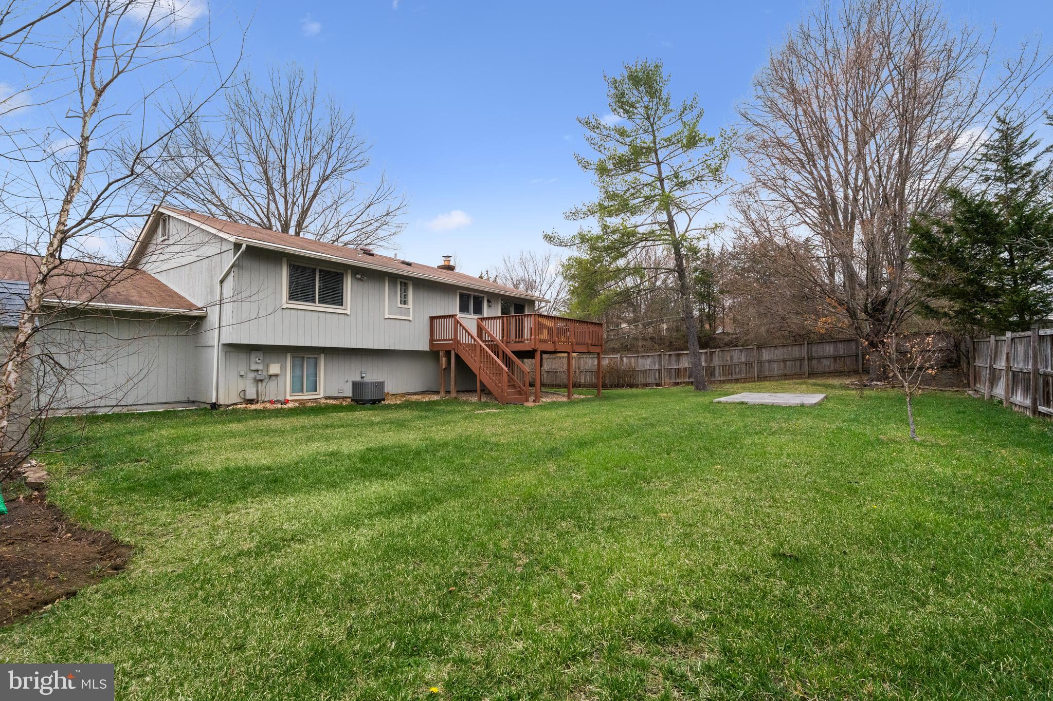 HUNTERS CREEK - Residential