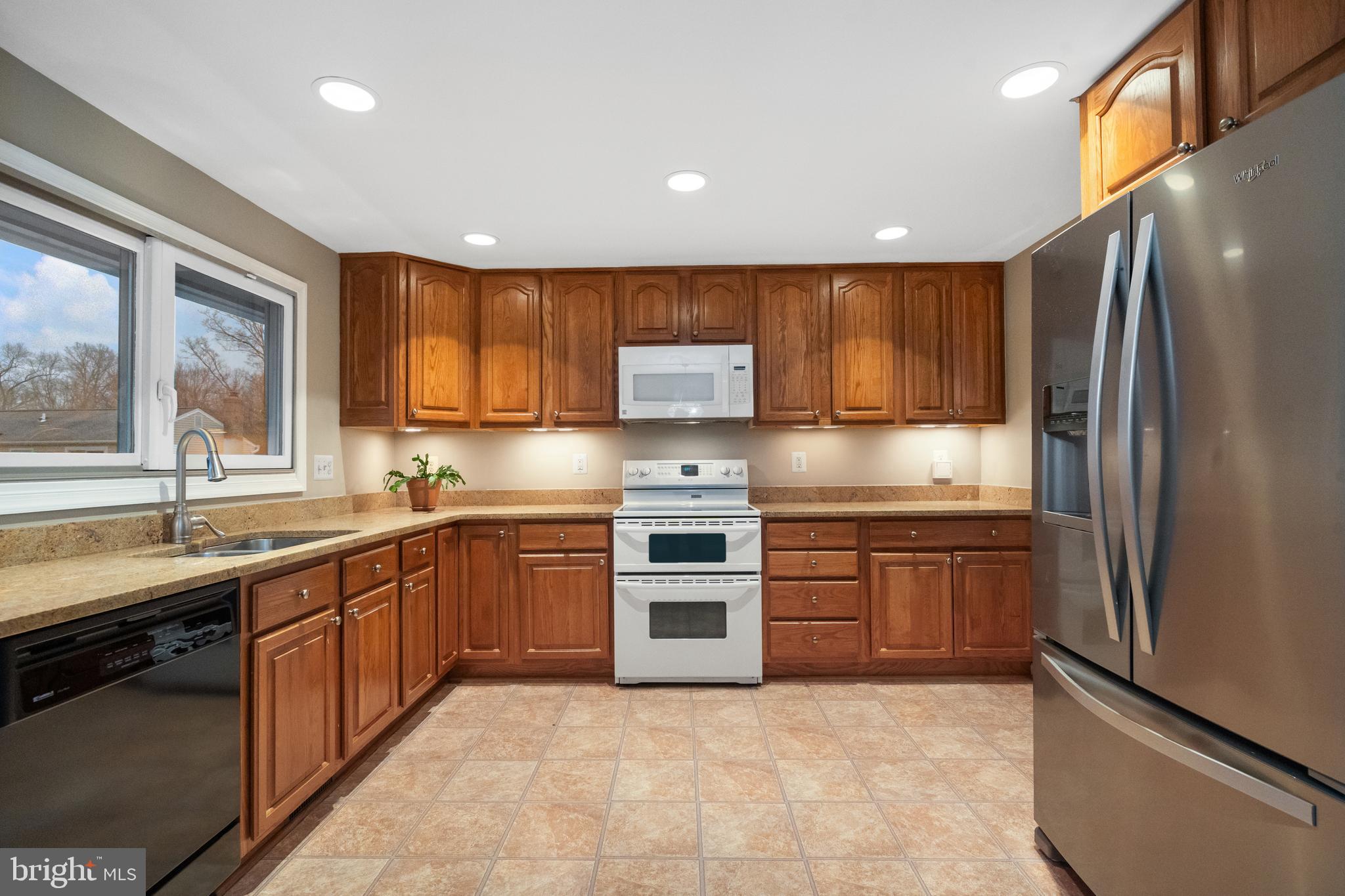 HUNTERS CREEK - Residential