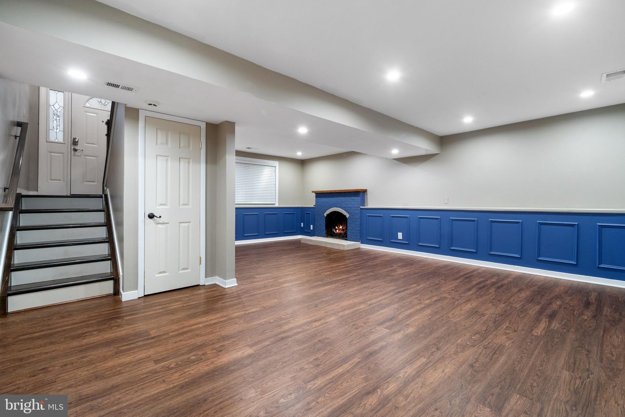 HUNTERS CREEK - Residential