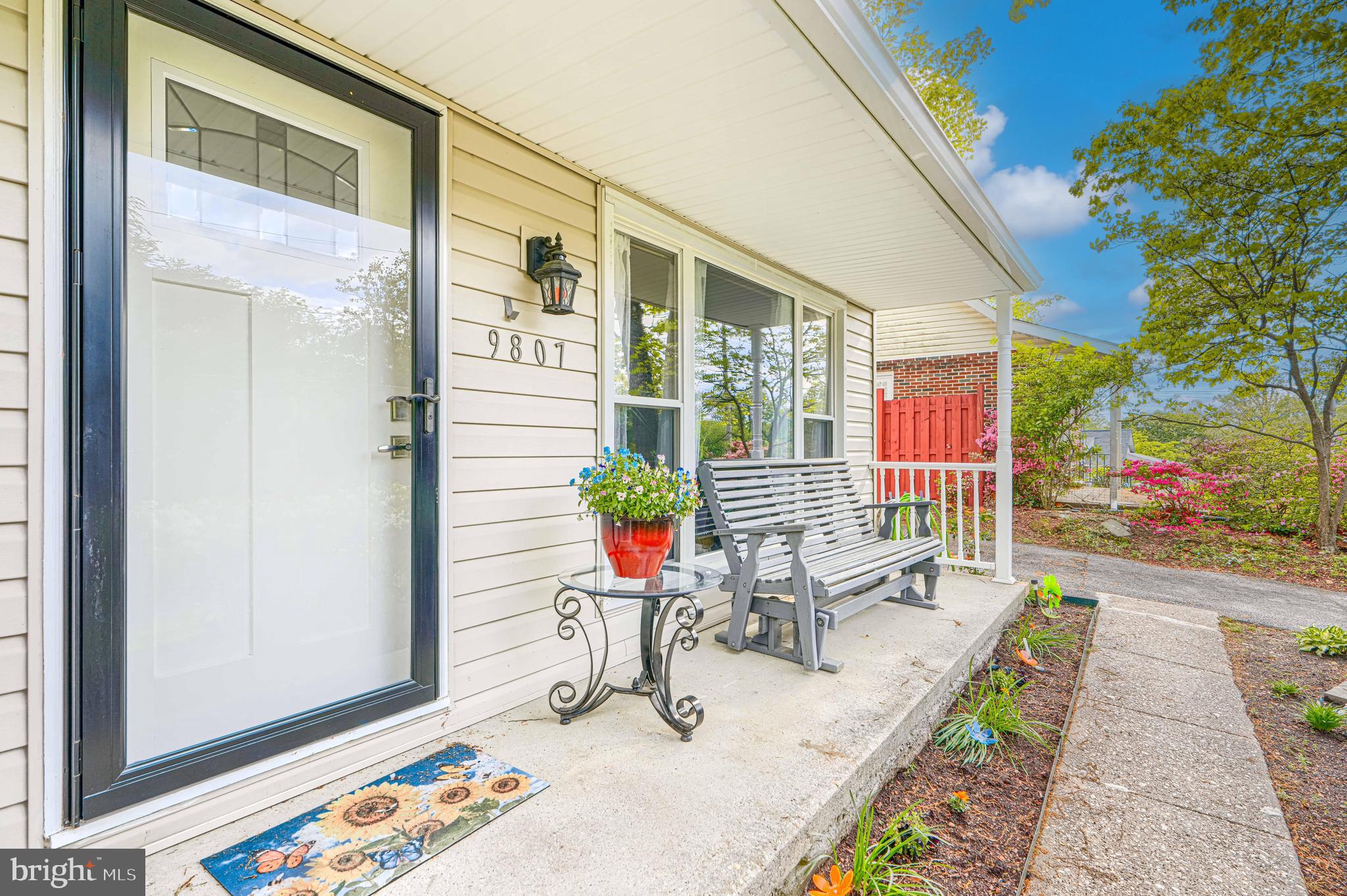 EDMUNDS HILL - Residential