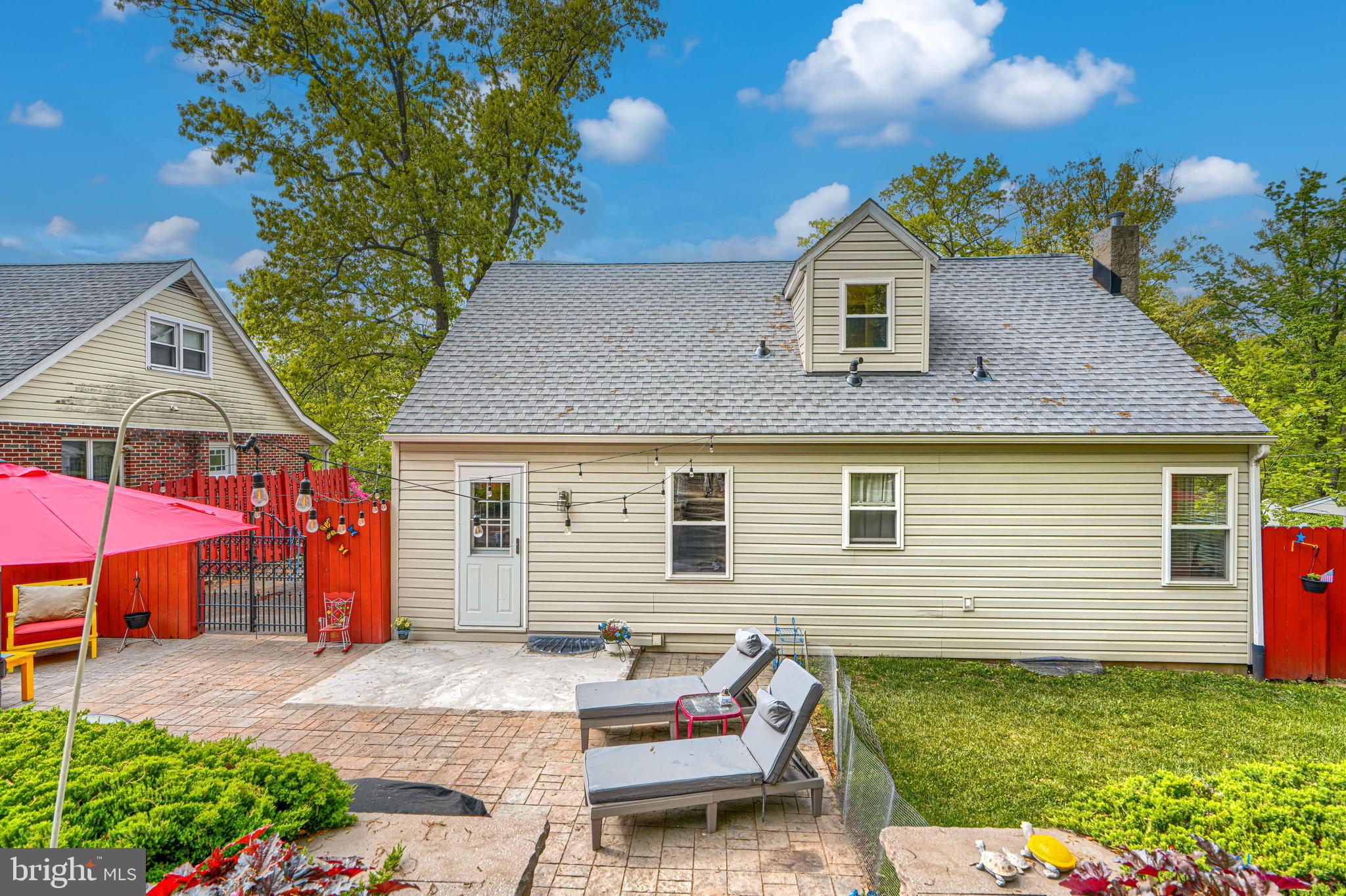 EDMUNDS HILL - Residential