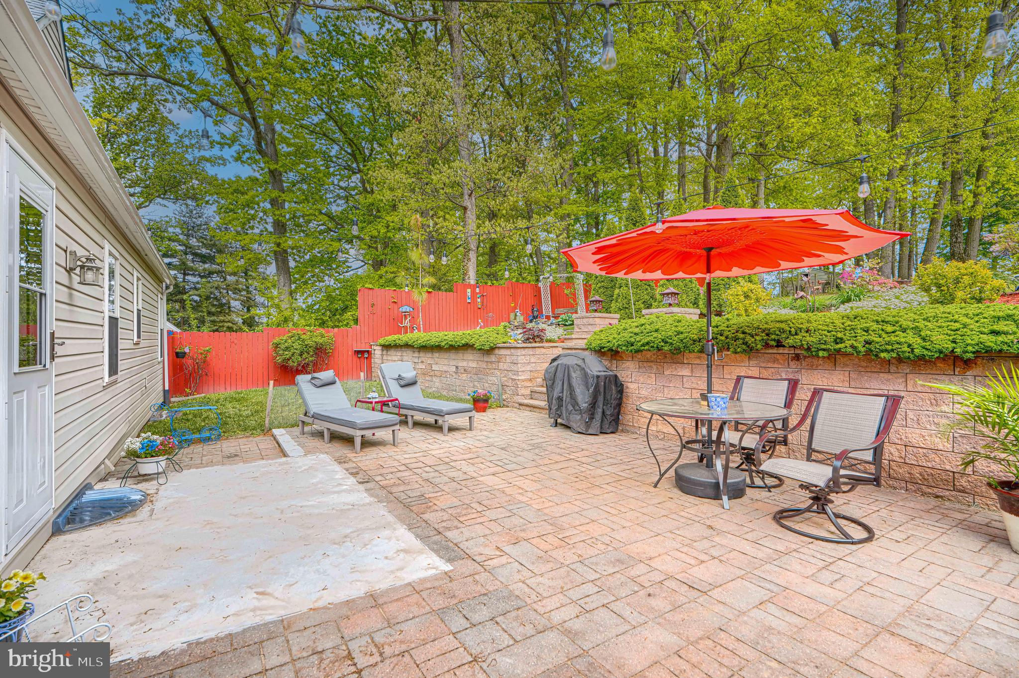 EDMUNDS HILL - Residential