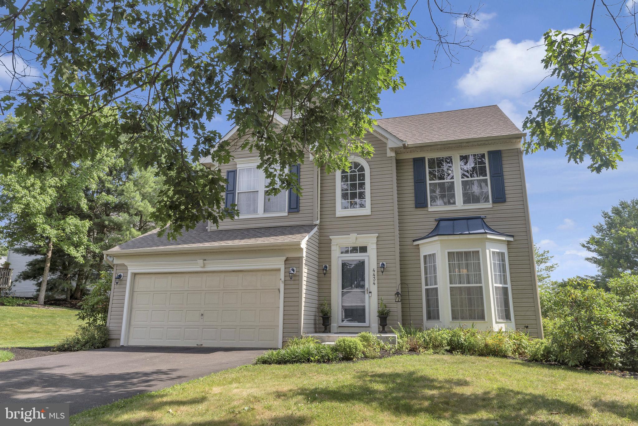 4434 SUMMER MEADOW DRIVE
