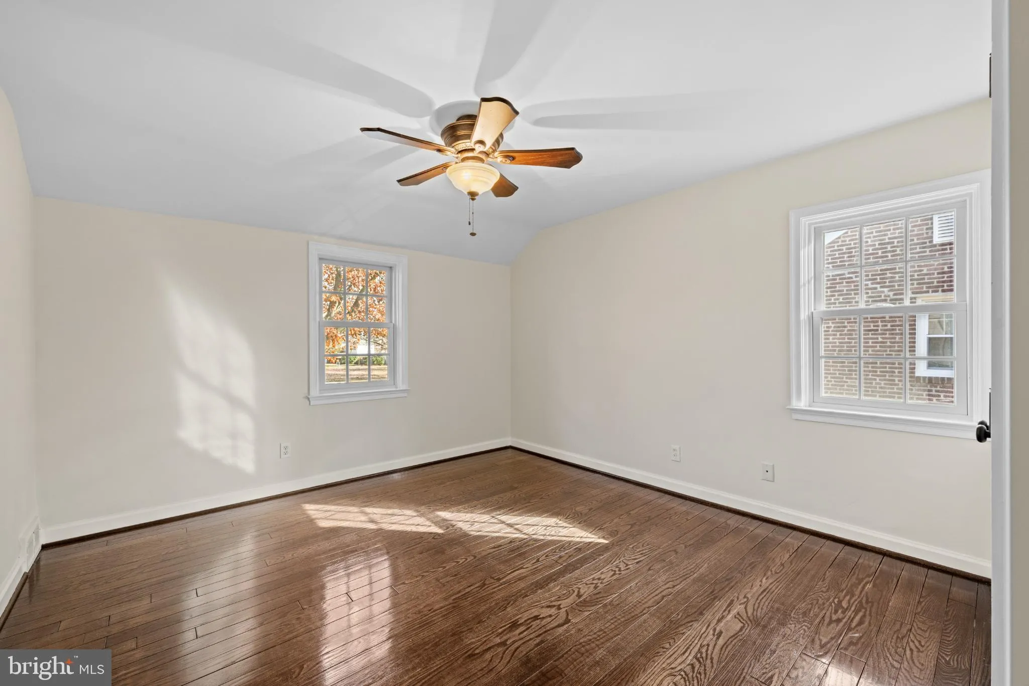 Ardmore, Pennsylvania 19003, United States, 4 Bedrooms Bedrooms, ,4 BathroomsBathrooms,Residential,Contingent,251056