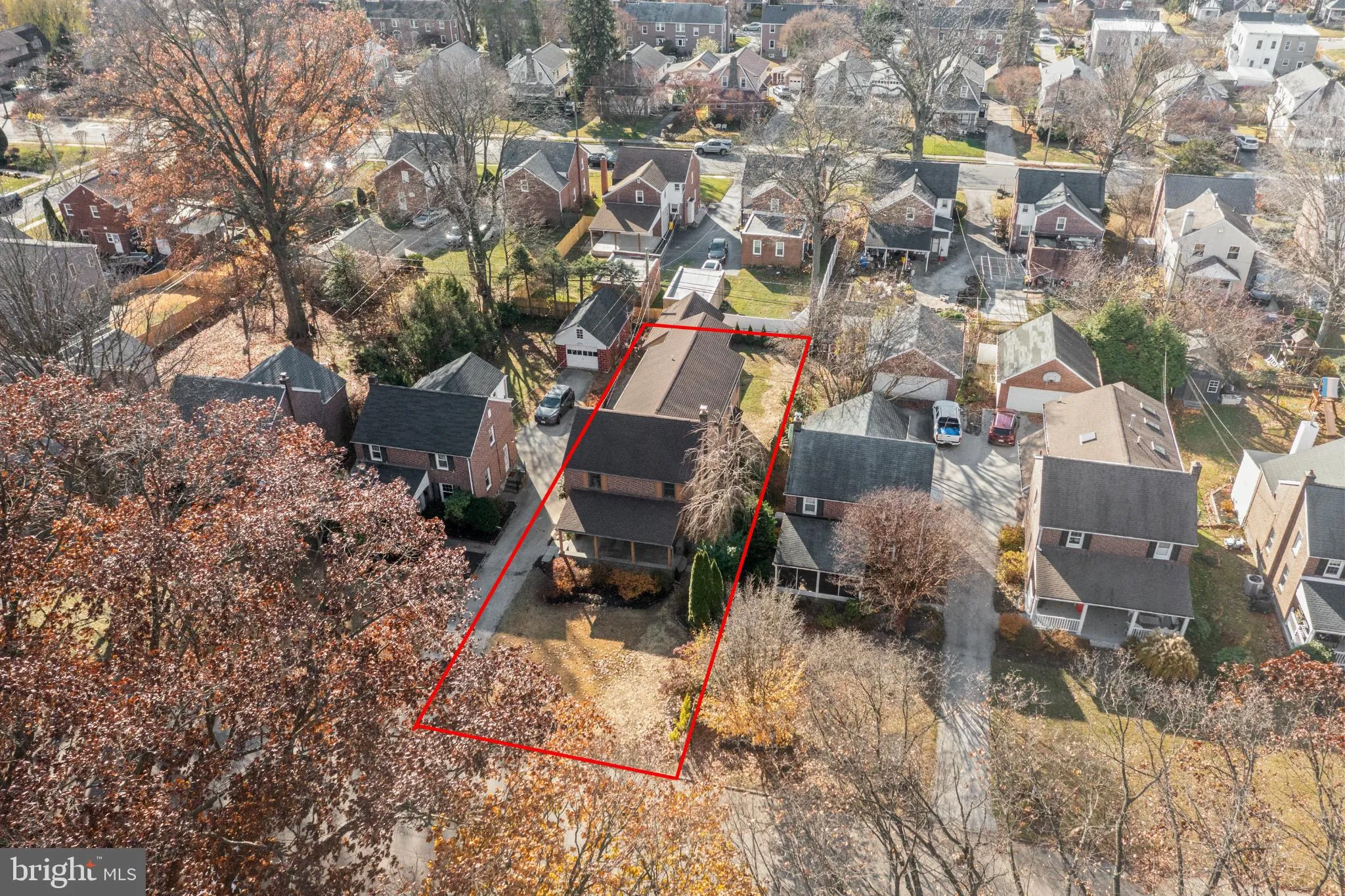 Ardmore, Pennsylvania 19003, United States, 4 Bedrooms Bedrooms, ,4 BathroomsBathrooms,Residential,Contingent,251056