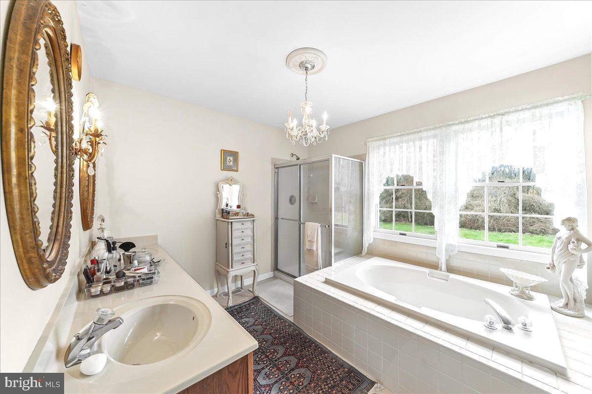 BALMORAL - Residential