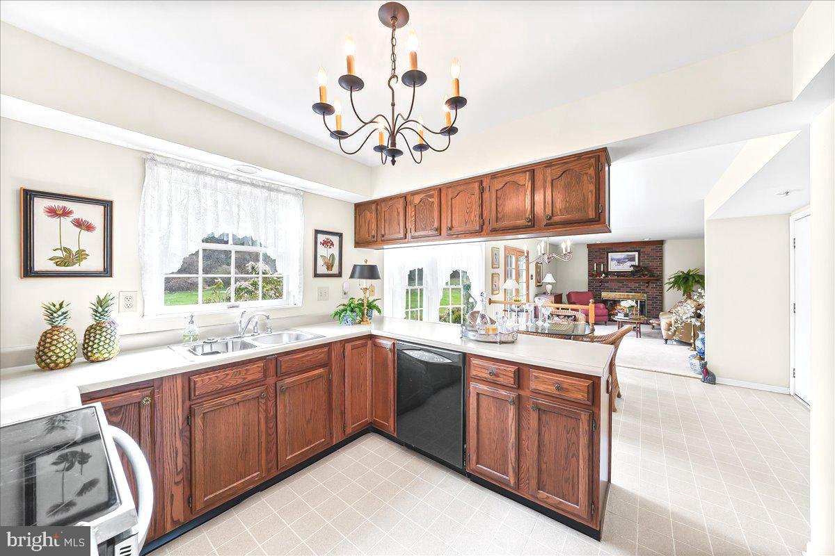 BALMORAL - Residential