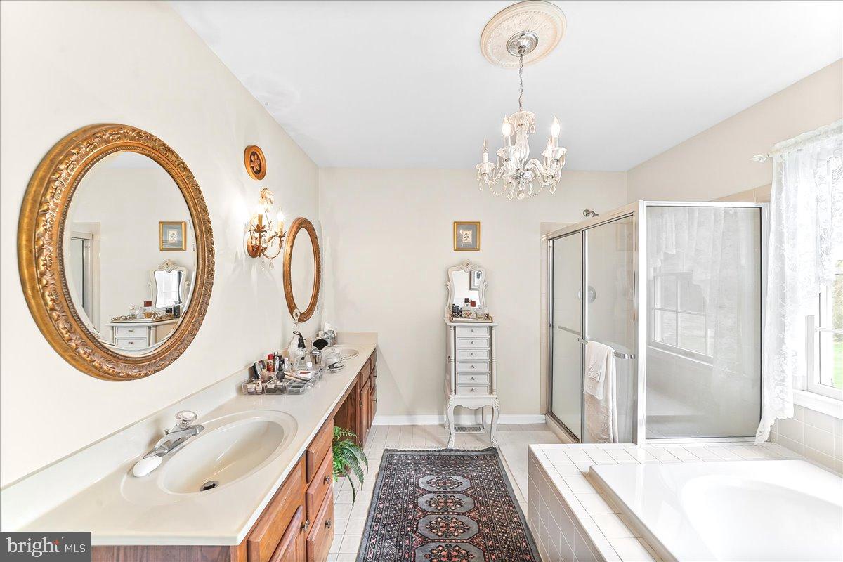 BALMORAL - Residential