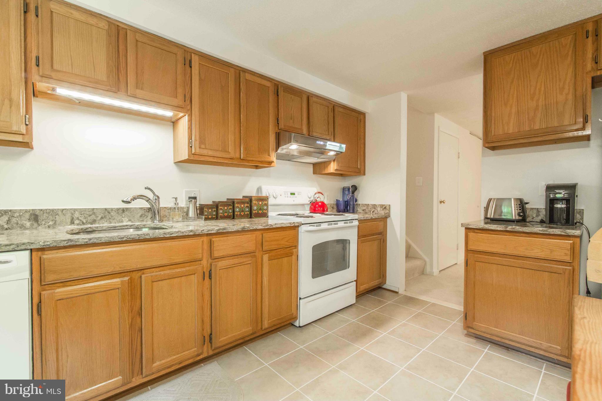 RESTON - Residential