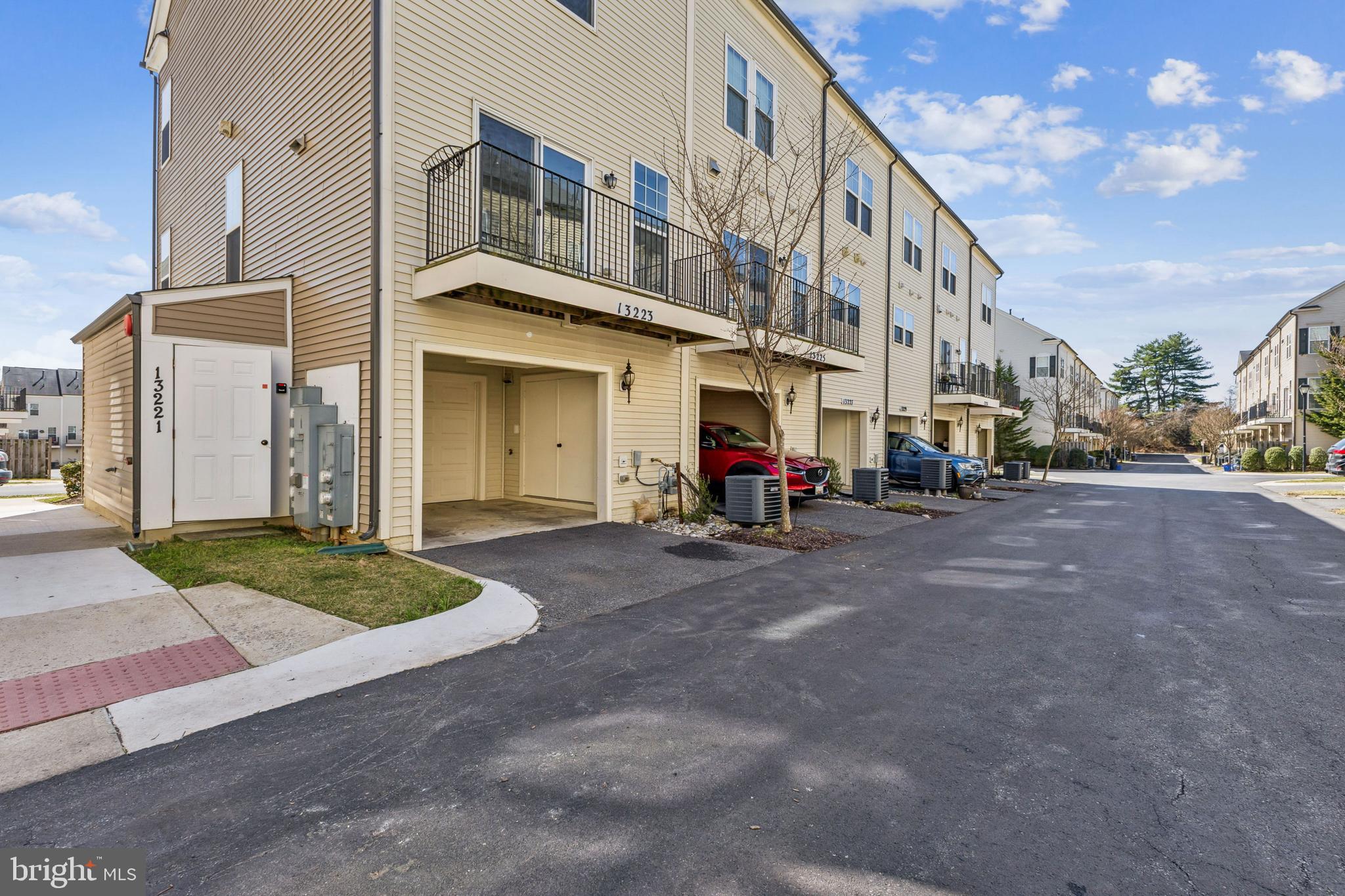 GALLERY PARK - Residential