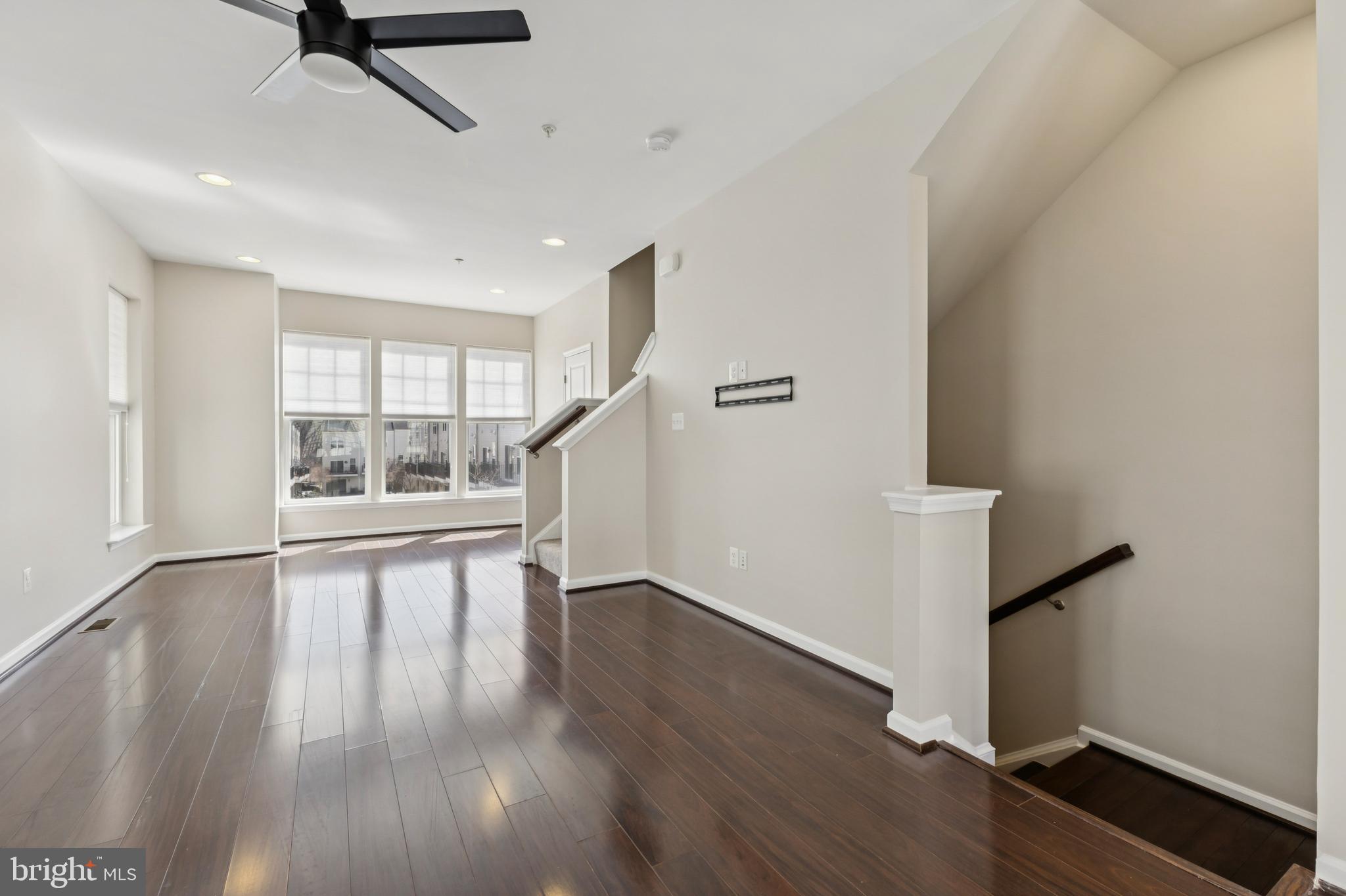 GALLERY PARK - Residential