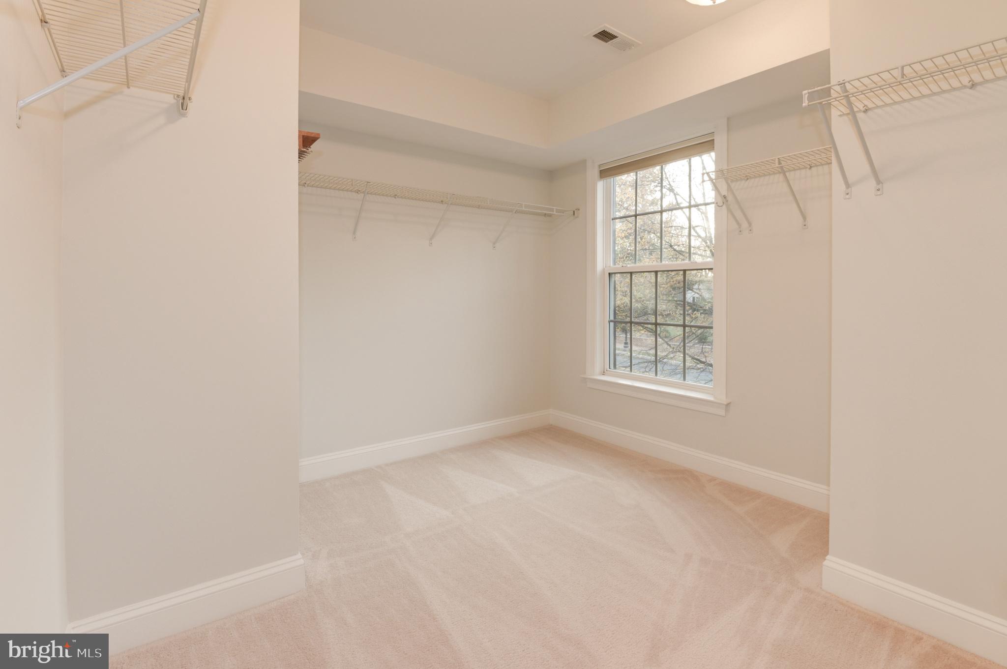 MADISON MEWS - Residential