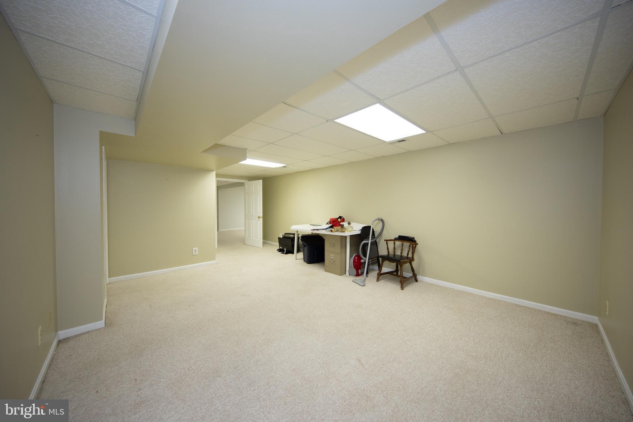 CAMPUS HILLS FARMS - Residential