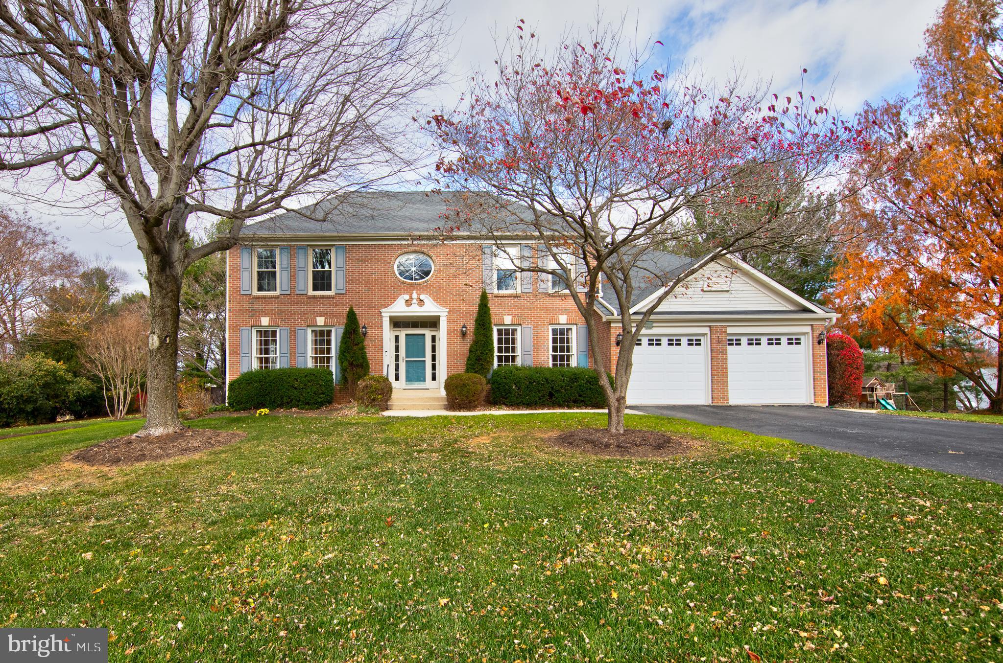 CAMPUS HILLS FARMS - Residential