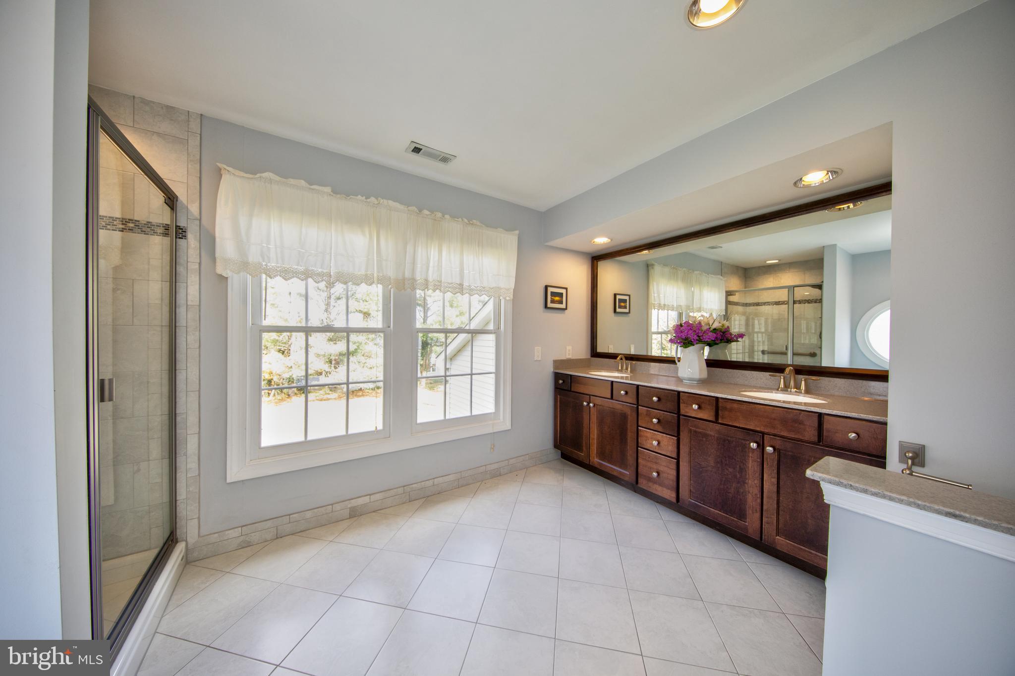 CAMPUS HILLS FARMS - Residential