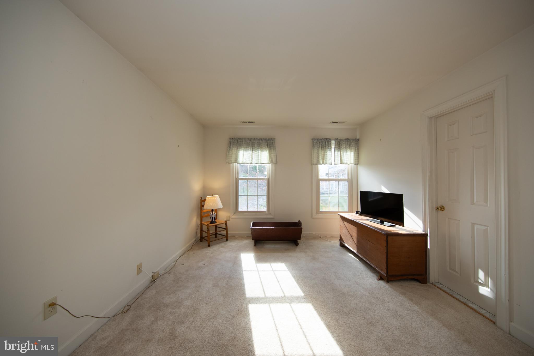 CAMPUS HILLS FARMS - Residential