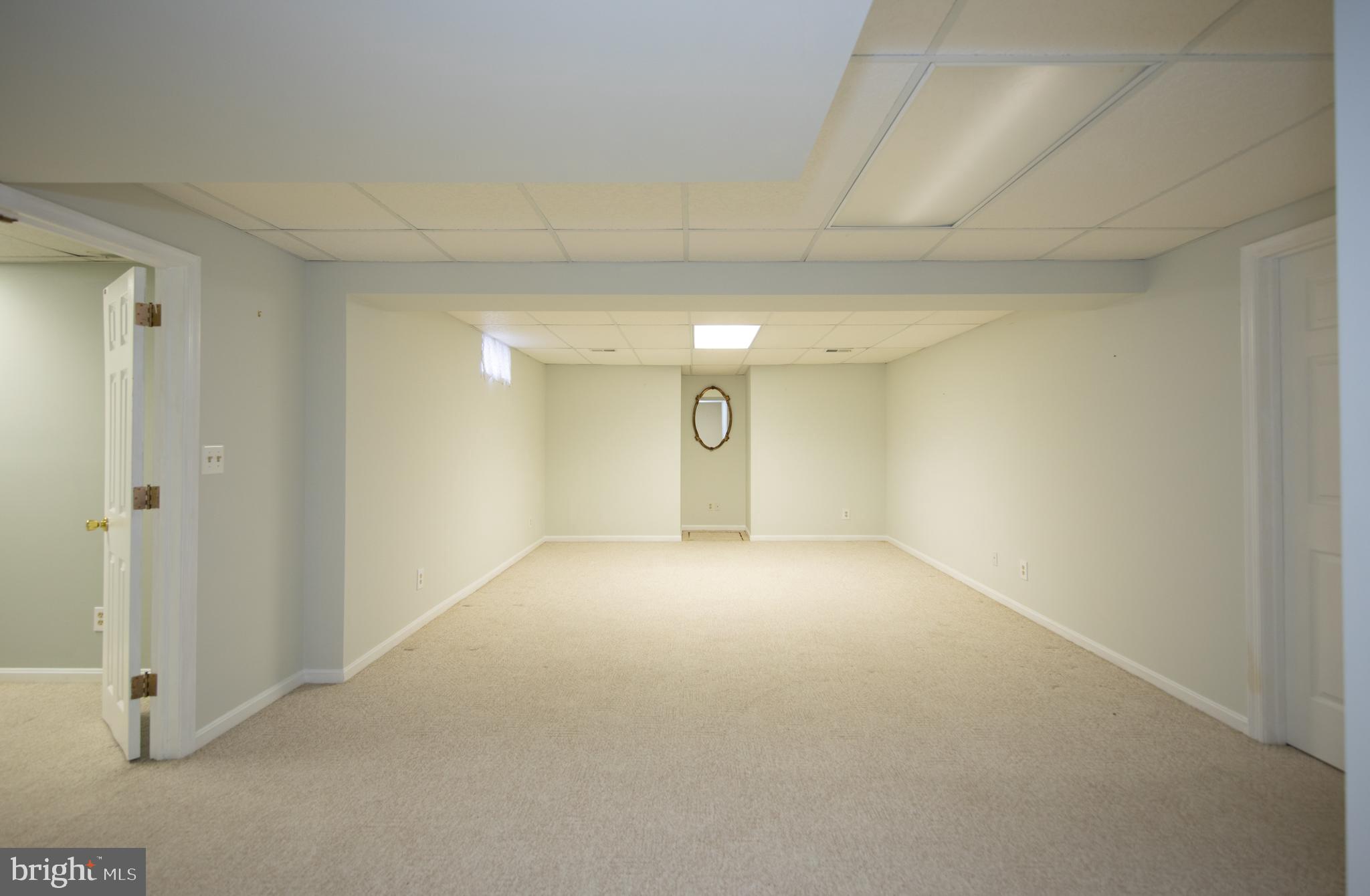 CAMPUS HILLS FARMS - Residential