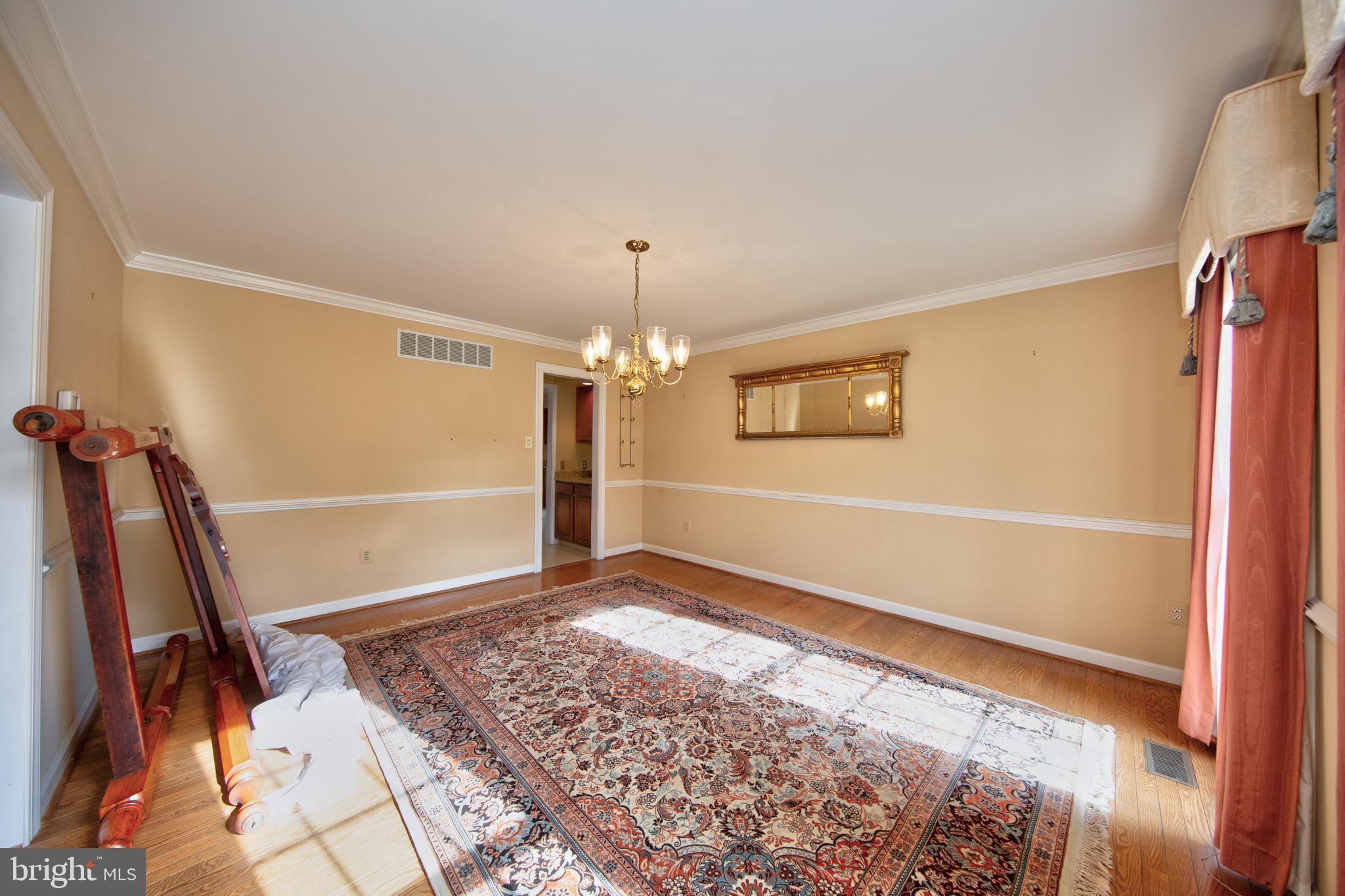 CAMPUS HILLS FARMS - Residential