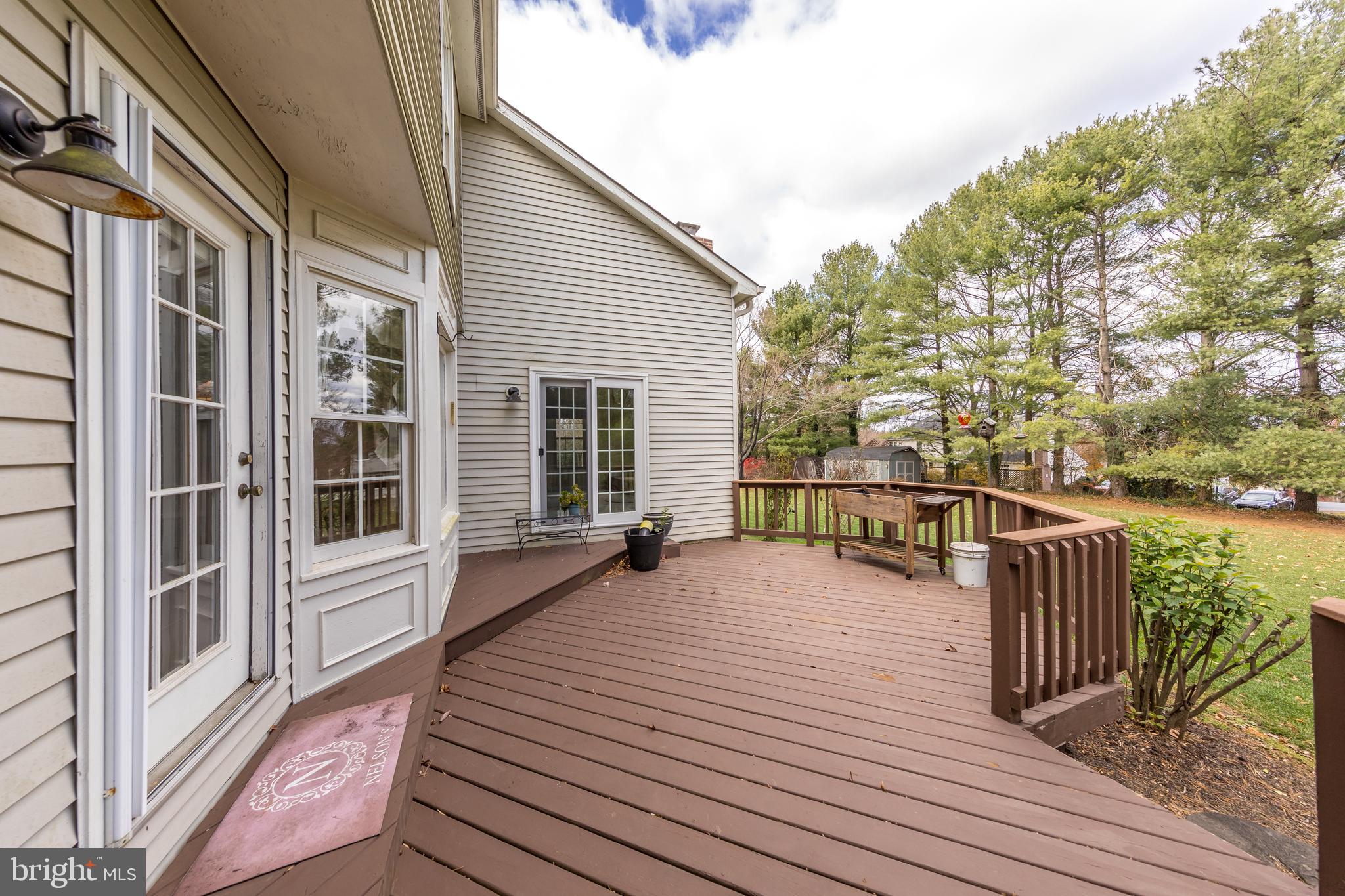 CAMPUS HILLS FARMS - Residential