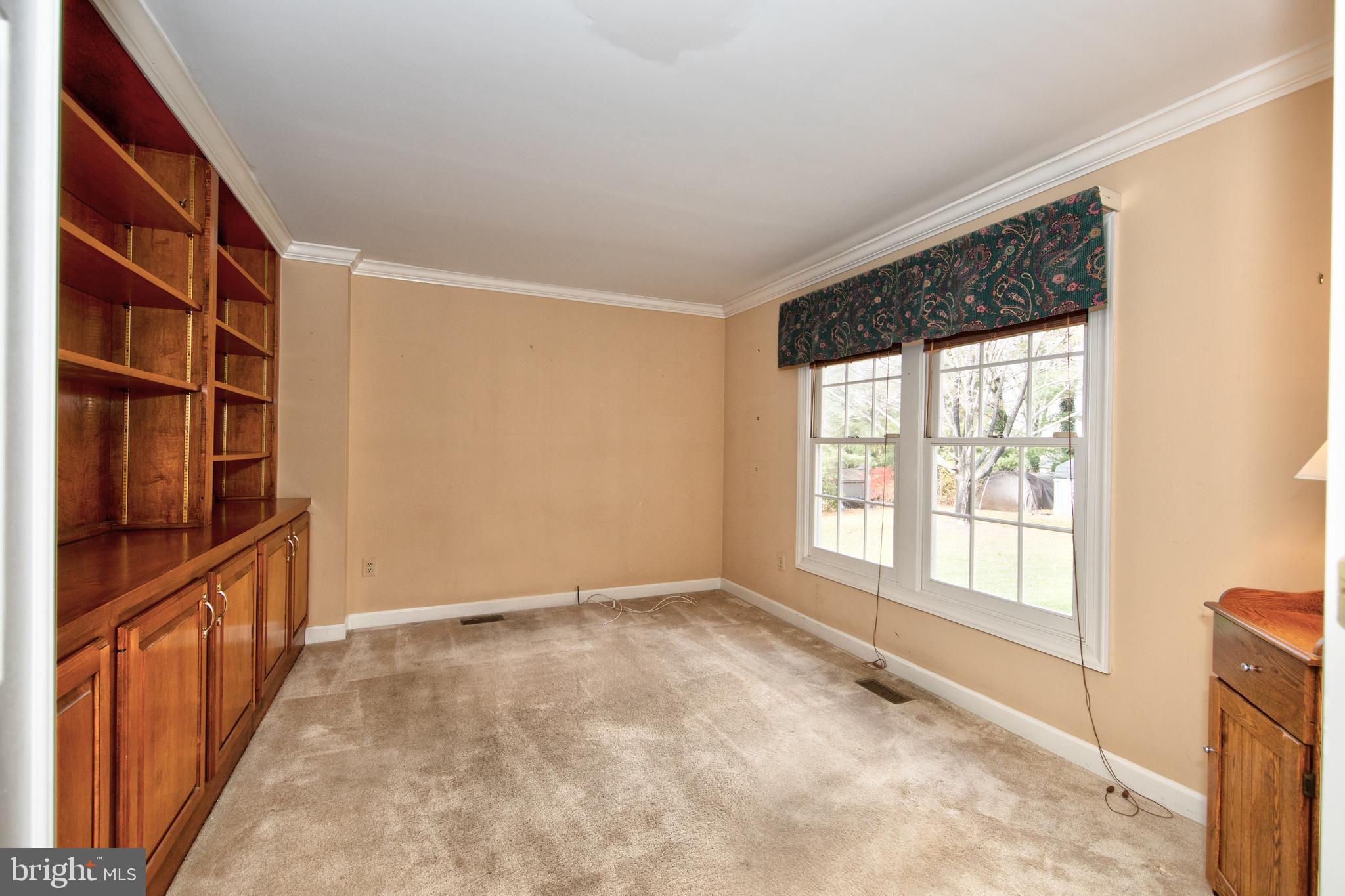 CAMPUS HILLS FARMS - Residential