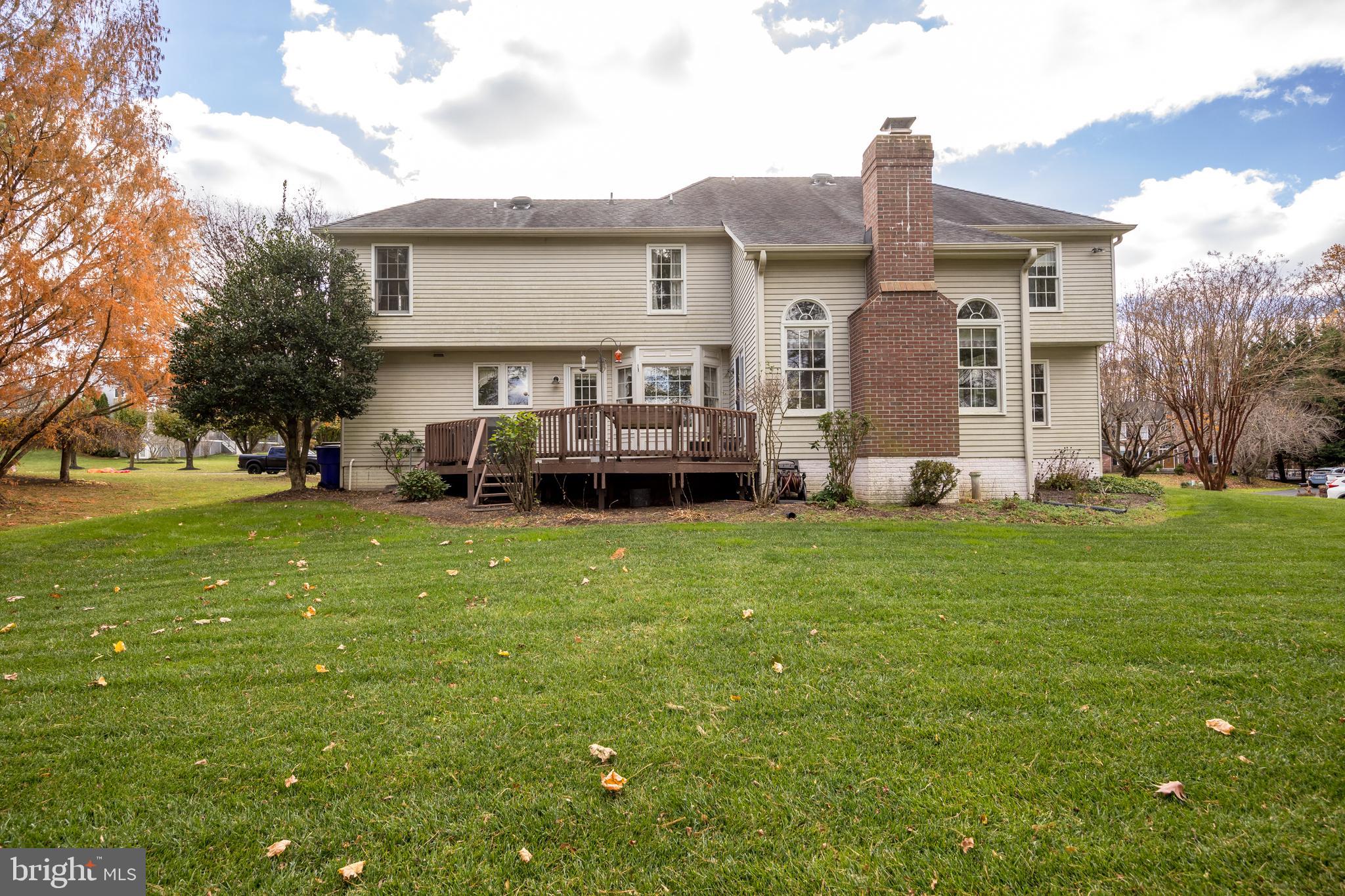 CAMPUS HILLS FARMS - Residential