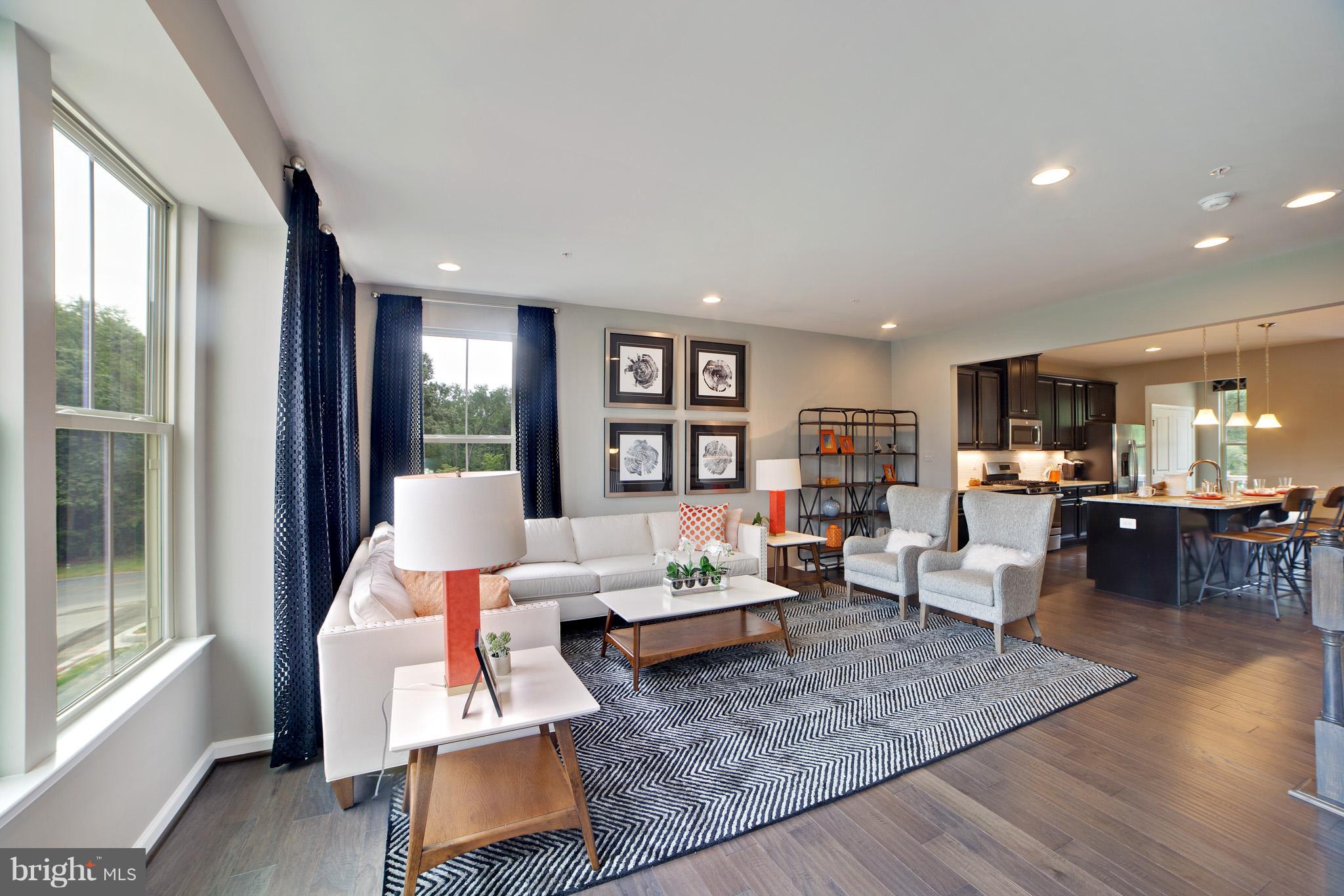 PONDVIEW - Residential