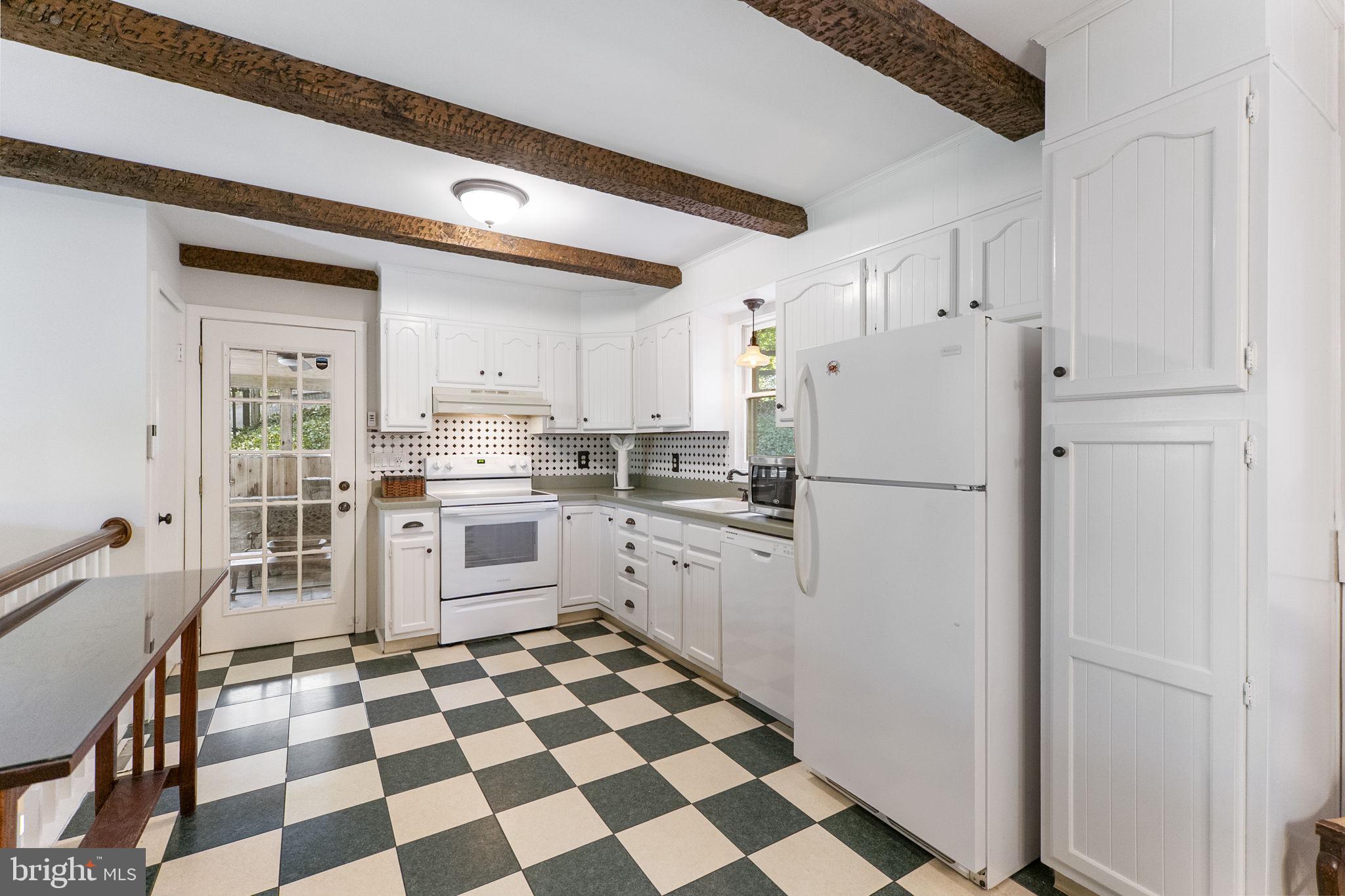 FOUNTAIN VIEW - Residential