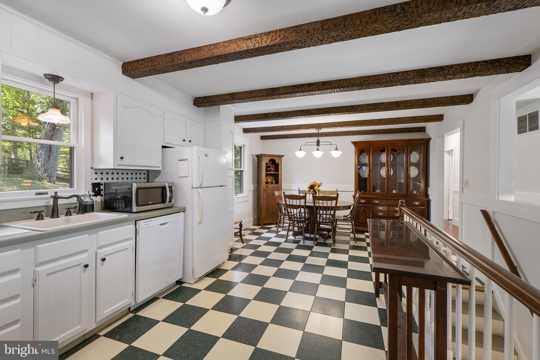 FOUNTAIN VIEW - Residential