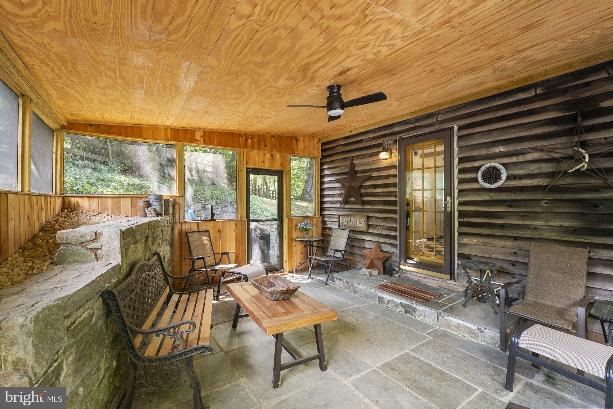 FOUNTAIN VIEW - Residential