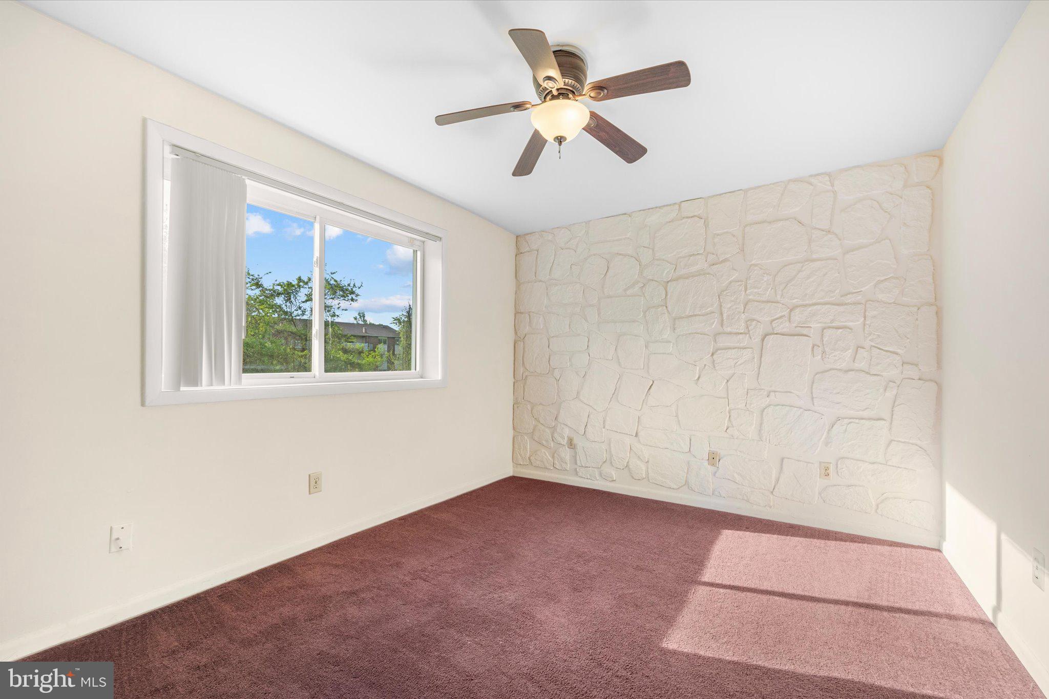 HUNTCREST - Residential